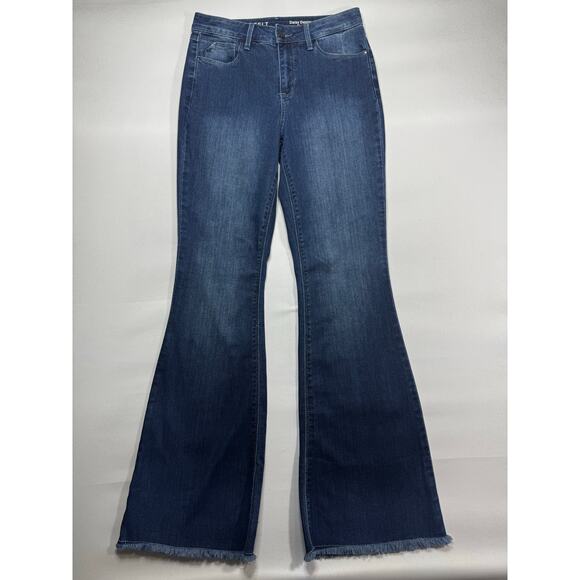 Laurie Felt Denim - Laurie Felt Women's Daisy Denim Frayed Hem Flare Blue Jeans - Size 6 (28x33)